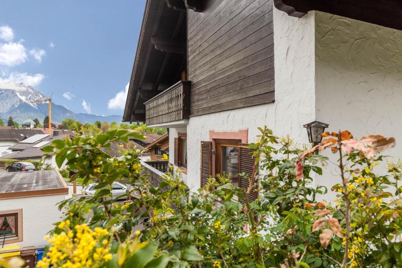 Ferienwohnung Bergblick Гармиш-Партенкирхен Экстерьер фото